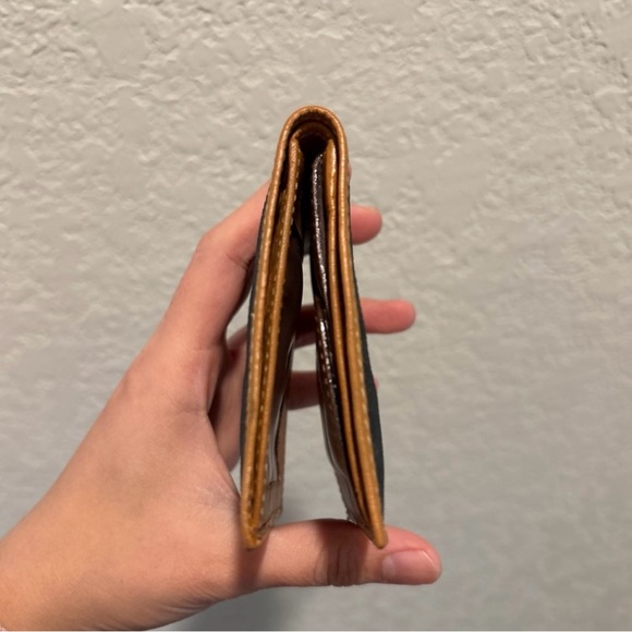 Fendi Roma Vintage Bifold Wallet - Picture 5 of 14